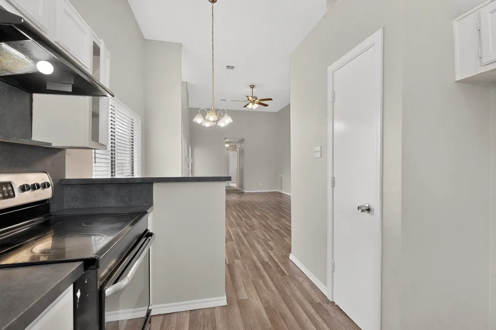 2521 Winter Oak Street Dallas, TX 75227