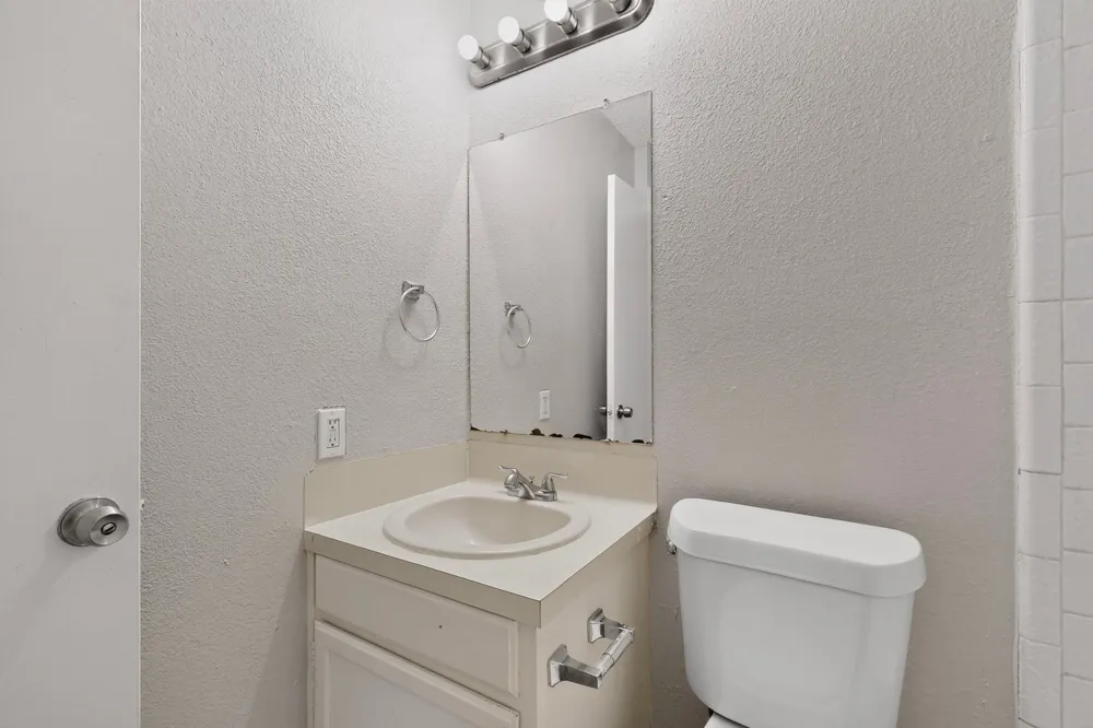 2521 Winter Oak Street Dallas, TX 75227
