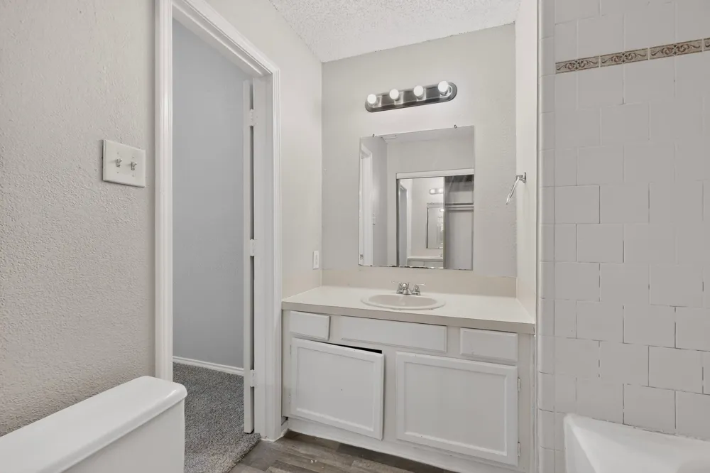 2521 Winter Oak Street Dallas, TX 75227