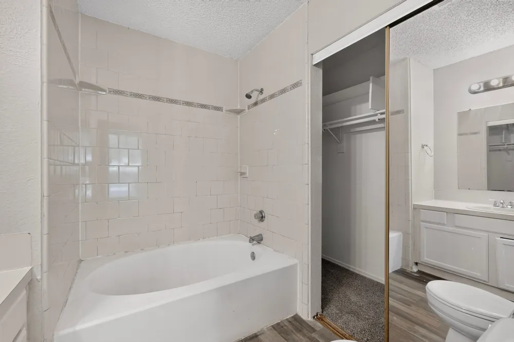 2521 Winter Oak Street Dallas, TX 75227