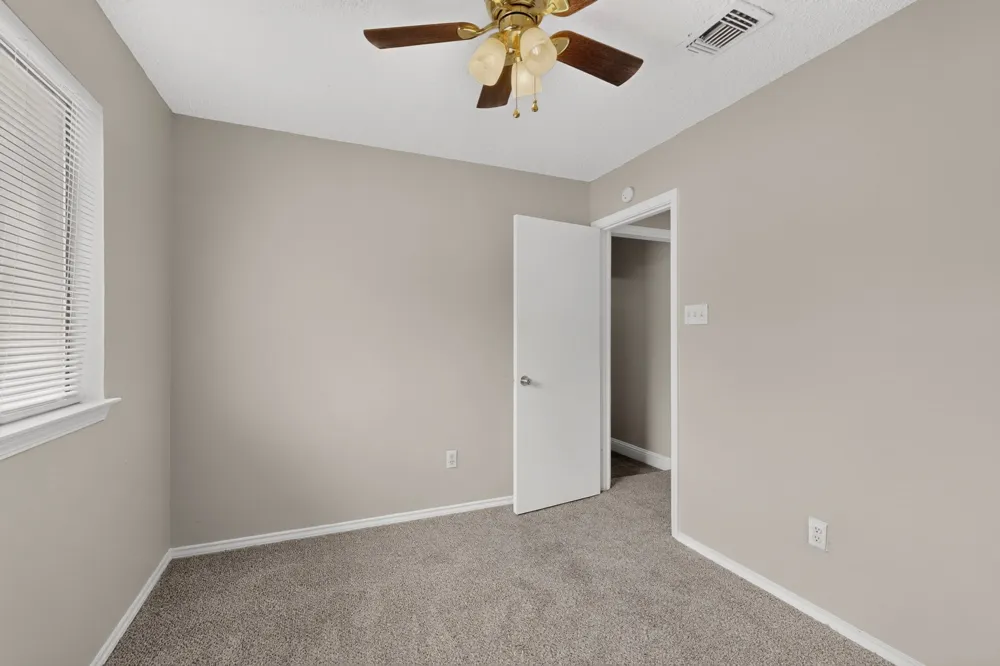 2521 Winter Oak Street Dallas, TX 75227