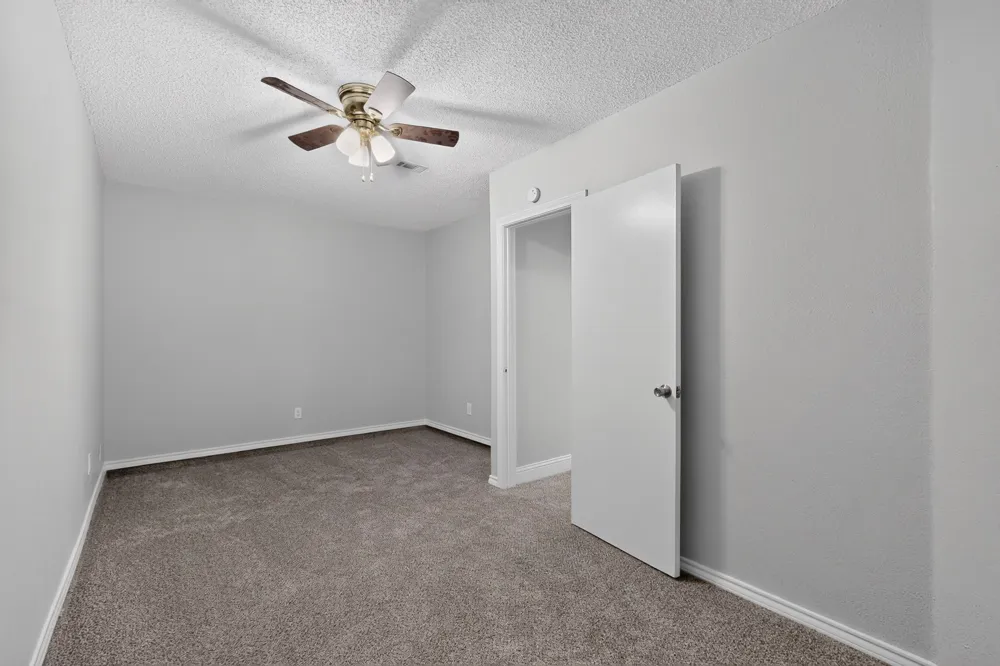 2521 Winter Oak Street Dallas, TX 75227