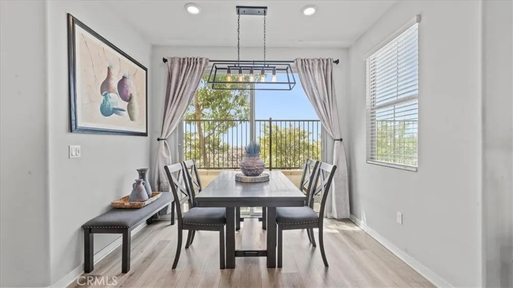 805 Cranberry Way Upland, CA 91786