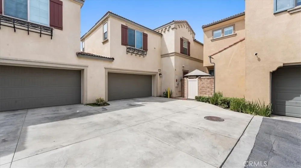 805 Cranberry Way Upland, CA 91786