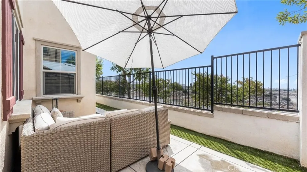 805 Cranberry Way Upland, CA 91786