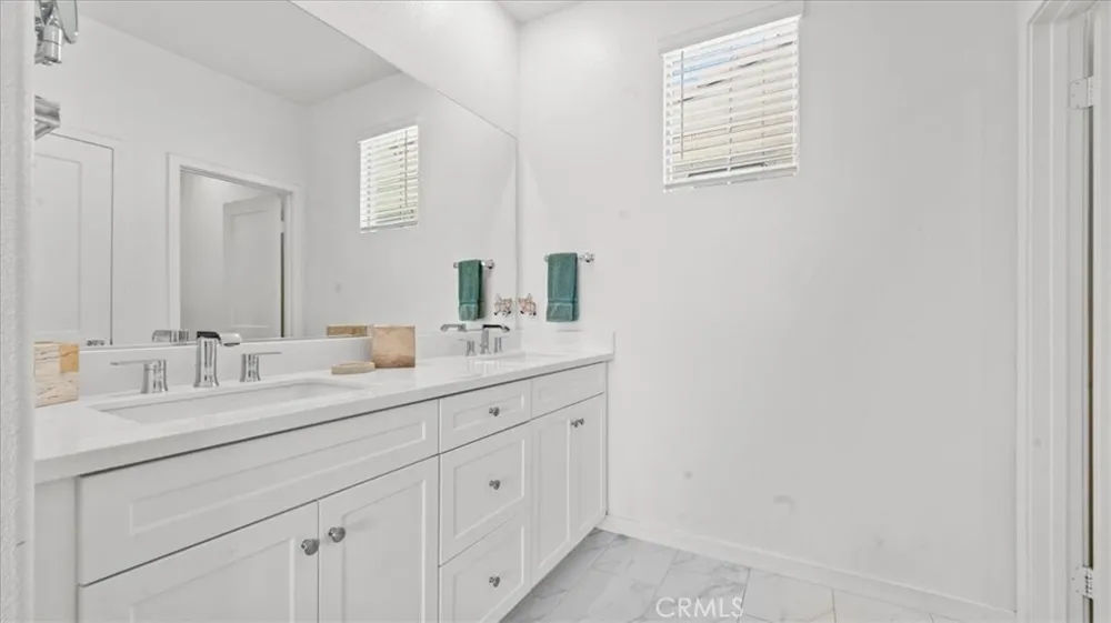 805 Cranberry Way Upland, CA 91786