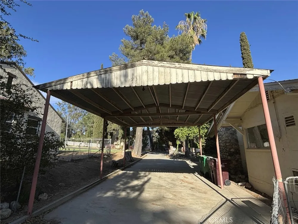 1951 San Gorgonio Banning, CA 92220