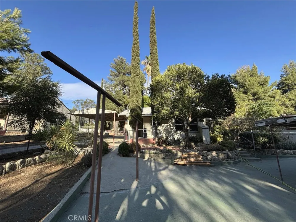 1951 San Gorgonio Banning, CA 92220