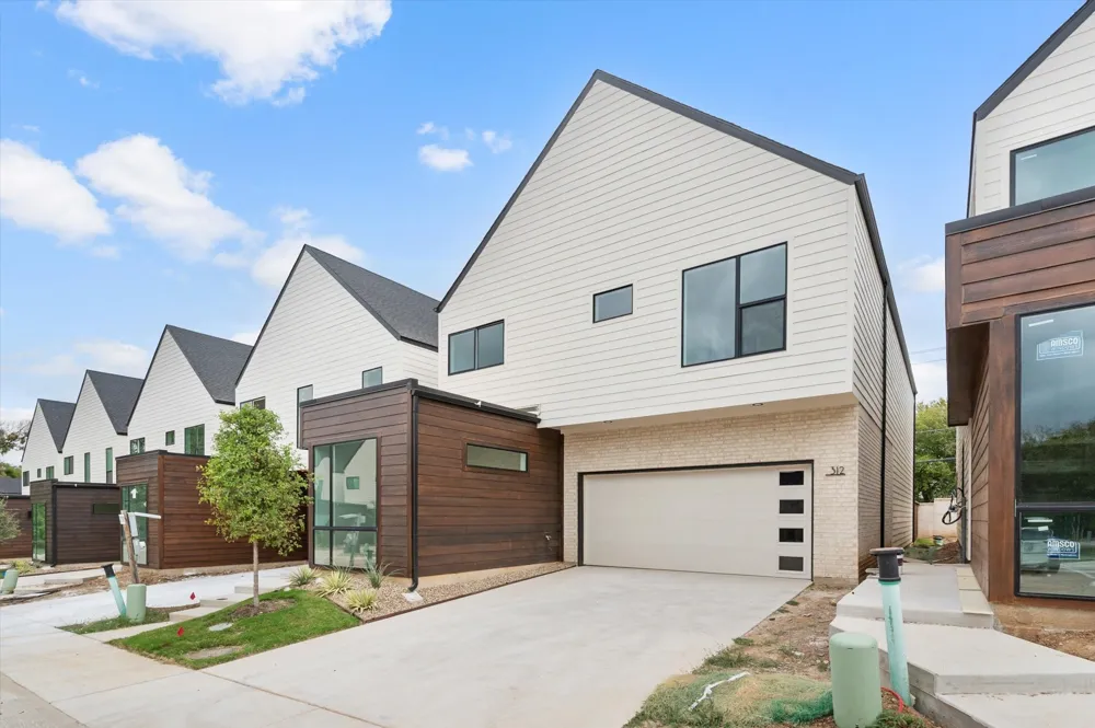 312 Tillery Circle Grapevine, TX 76051