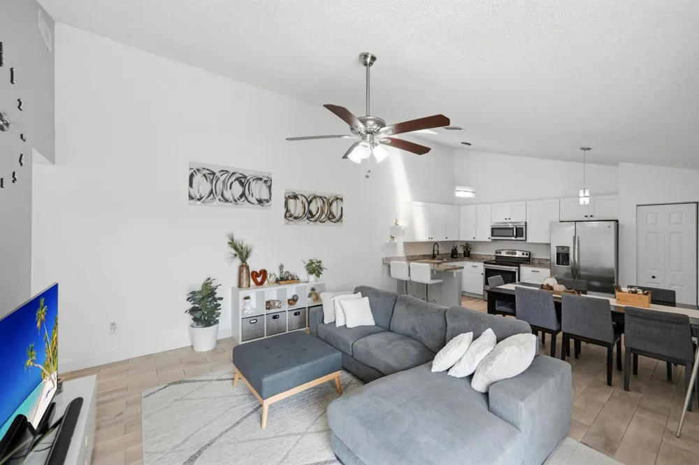 5799 GOLDEN EAGLE CIRCLE Palm Beach Gardens, FL 33418
