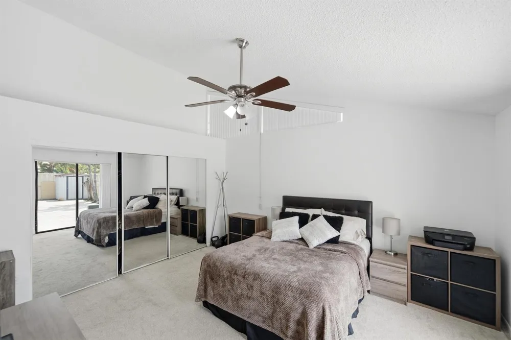 5799 GOLDEN EAGLE CIRCLE Palm Beach Gardens, FL 33418
