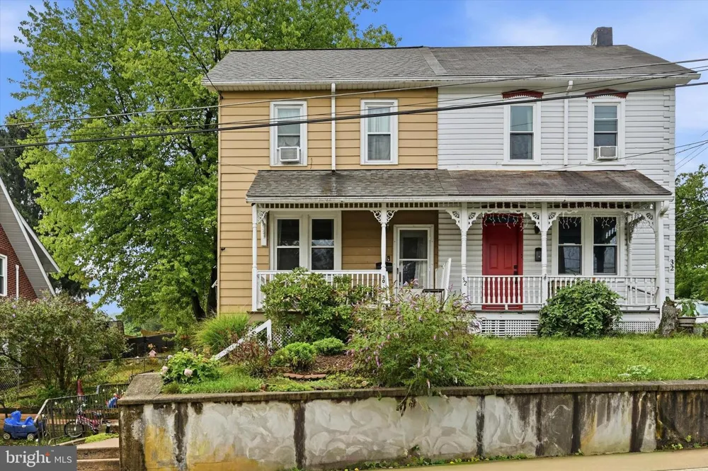30 WALNUT STREET Mohnton, PA 19540
