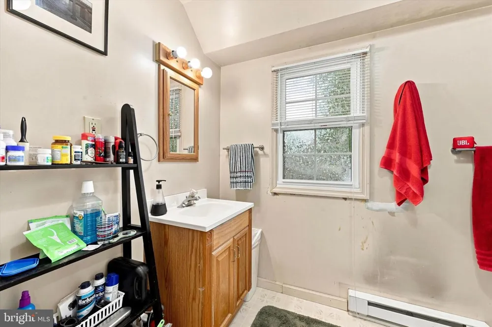30 WALNUT STREET Mohnton, PA 19540