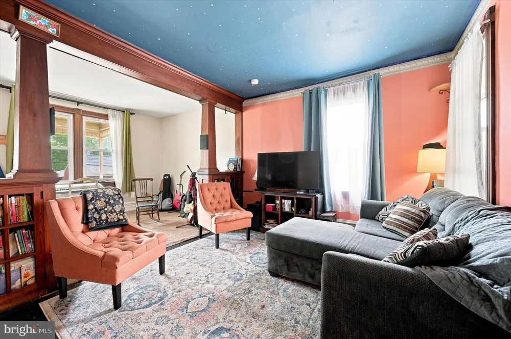 30 WALNUT STREET Mohnton, PA 19540