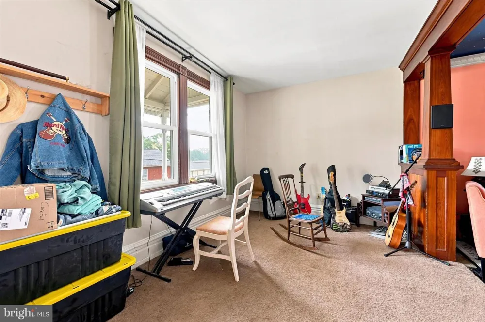 30 WALNUT STREET Mohnton, PA 19540