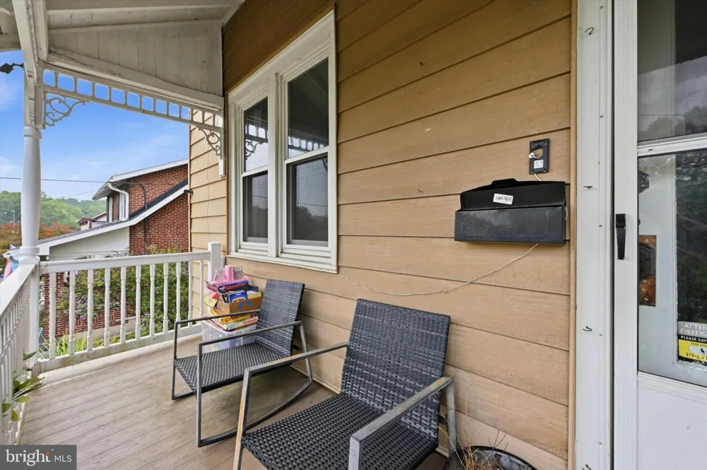 30 WALNUT STREET Mohnton, PA 19540