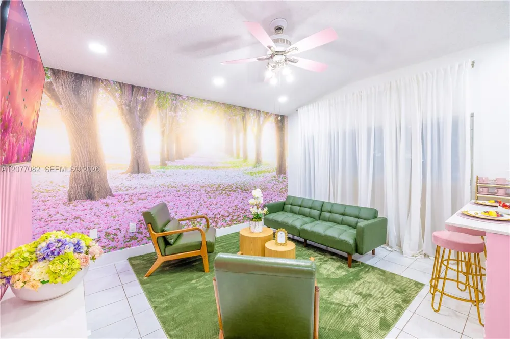 13540 SW 180th Ter Miami, FL 33177