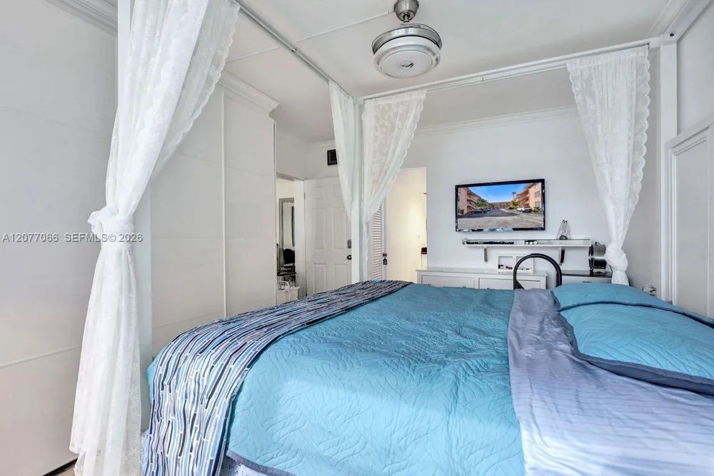 18707 NE 14th Ave #522 Miami, FL 33179