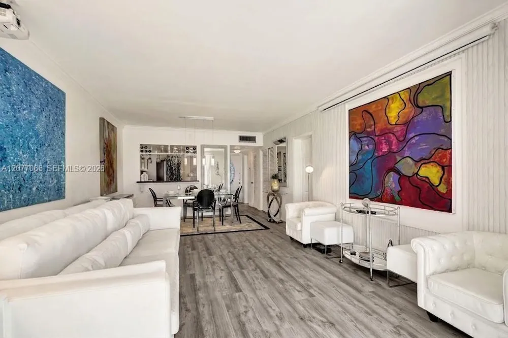 18707 NE 14th Ave #522 Miami, FL 33179