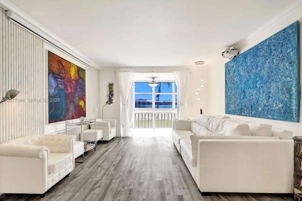 18707 NE 14th Ave #522 Miami, FL 33179