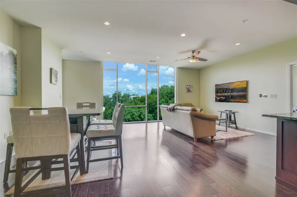 1600 Barton Springs Road #3504 Austin, TX 78704