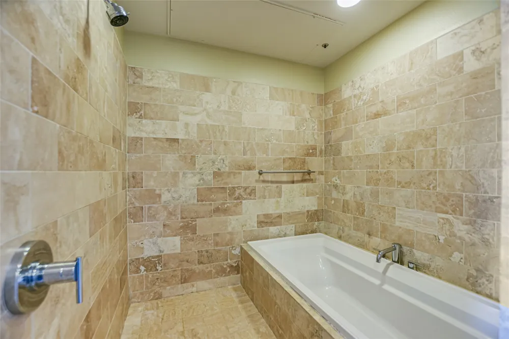1600 Barton Springs Road #3504 Austin, TX 78704