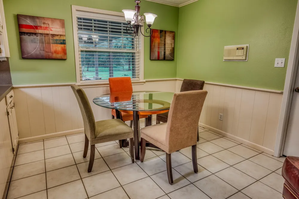 528 E Us Highway 290 Highway Carmine, TX 78932