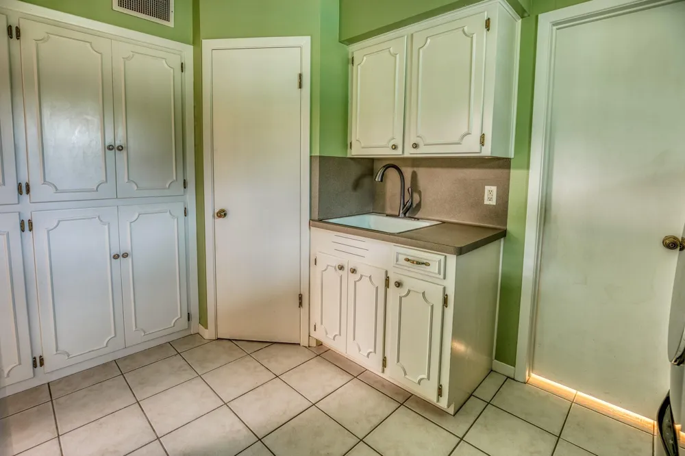 528 E Us Highway 290 Highway Carmine, TX 78932
