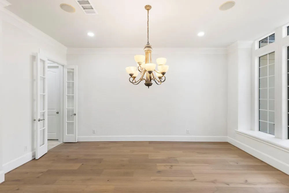 39 W Bracebridge Circle The Woodlands, TX 77382
