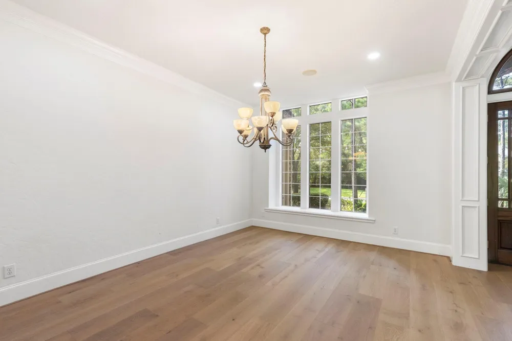 39 W Bracebridge Circle The Woodlands, TX 77382