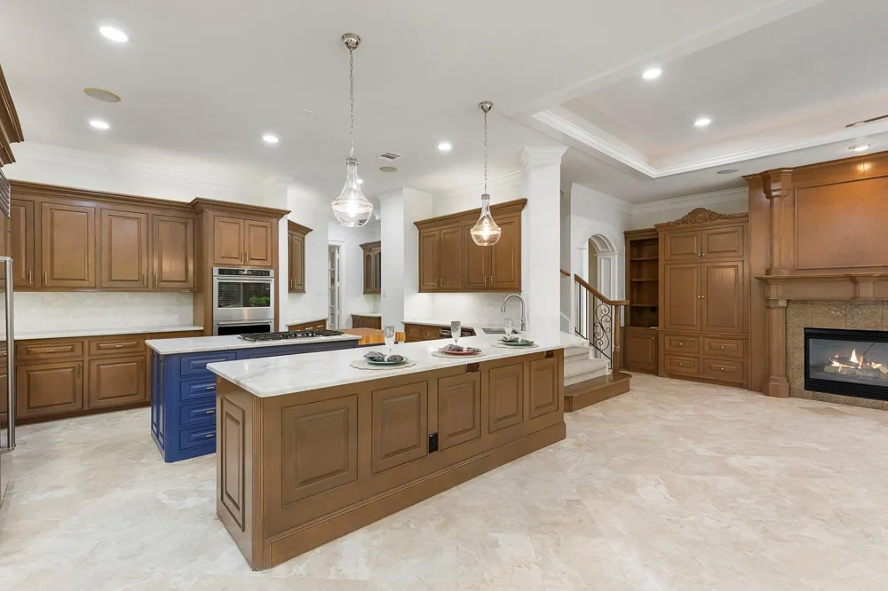 39 W Bracebridge Circle The Woodlands, TX 77382