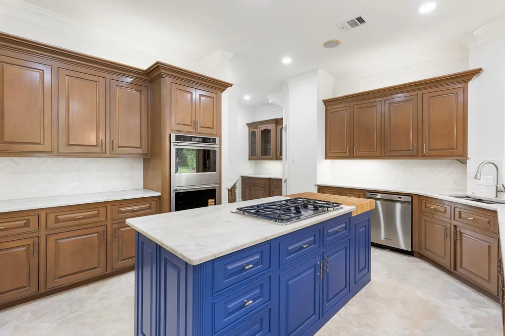 39 W Bracebridge Circle The Woodlands, TX 77382