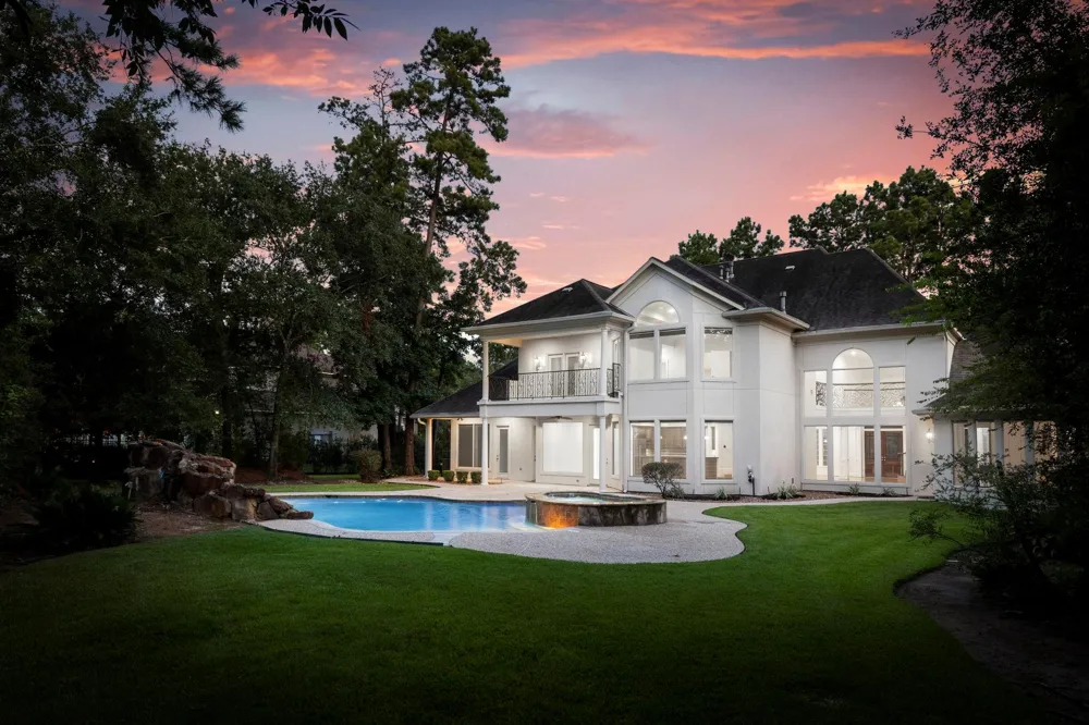 39 W Bracebridge Circle The Woodlands, TX 77382