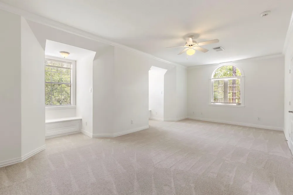 39 W Bracebridge Circle The Woodlands, TX 77382