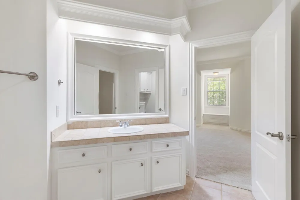 39 W Bracebridge Circle The Woodlands, TX 77382
