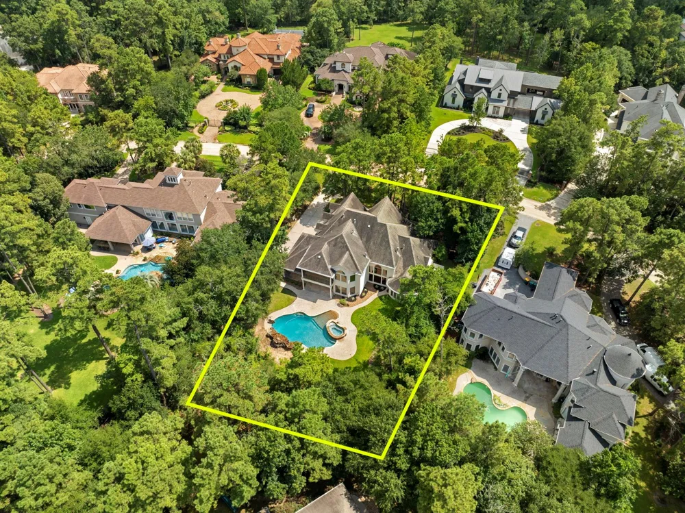 39 W Bracebridge Circle The Woodlands, TX 77382