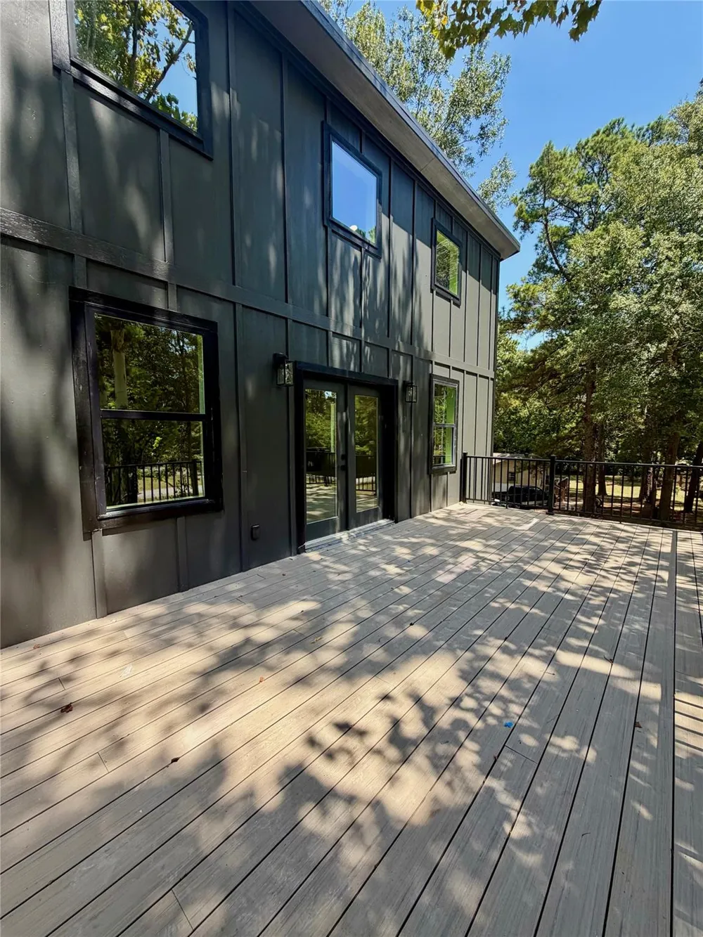 40 Seals Avenue Shepherd, TX 77371