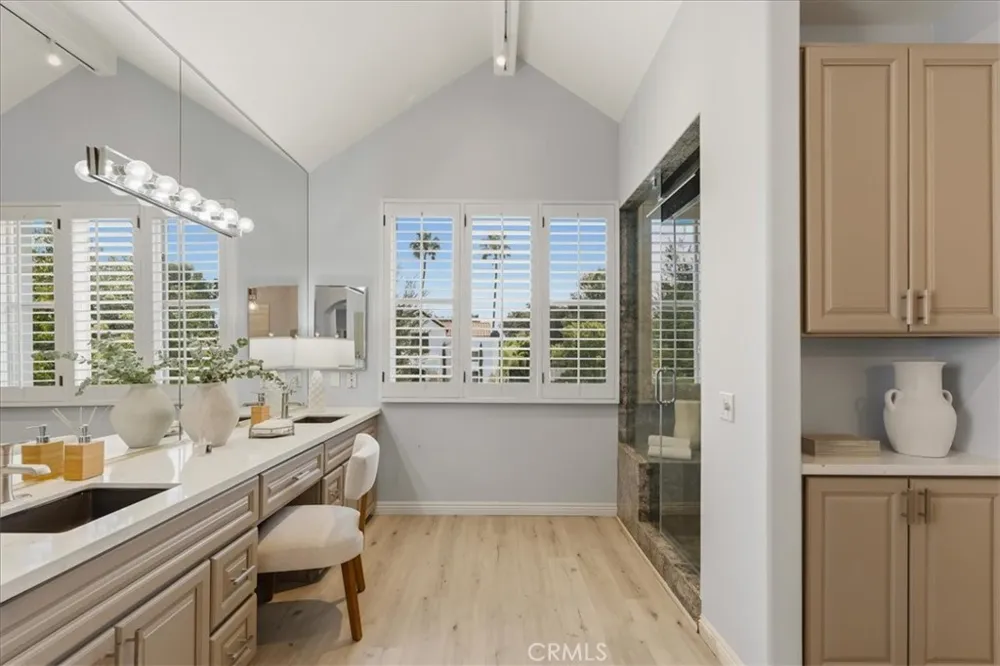 10811 Baile Avenue Chatsworth, CA 91311