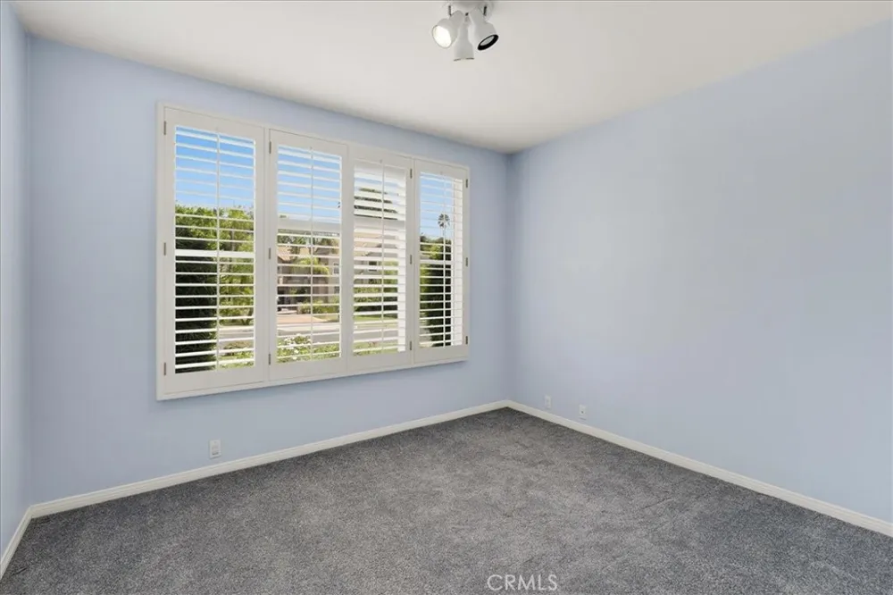 10811 Baile Avenue Chatsworth, CA 91311