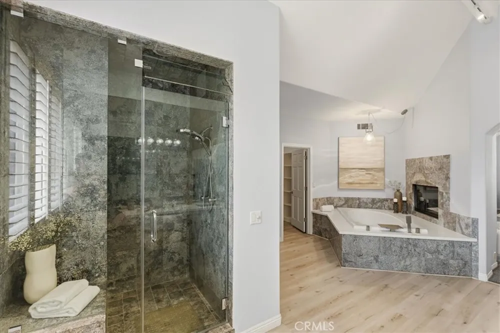 10811 Baile Avenue Chatsworth, CA 91311