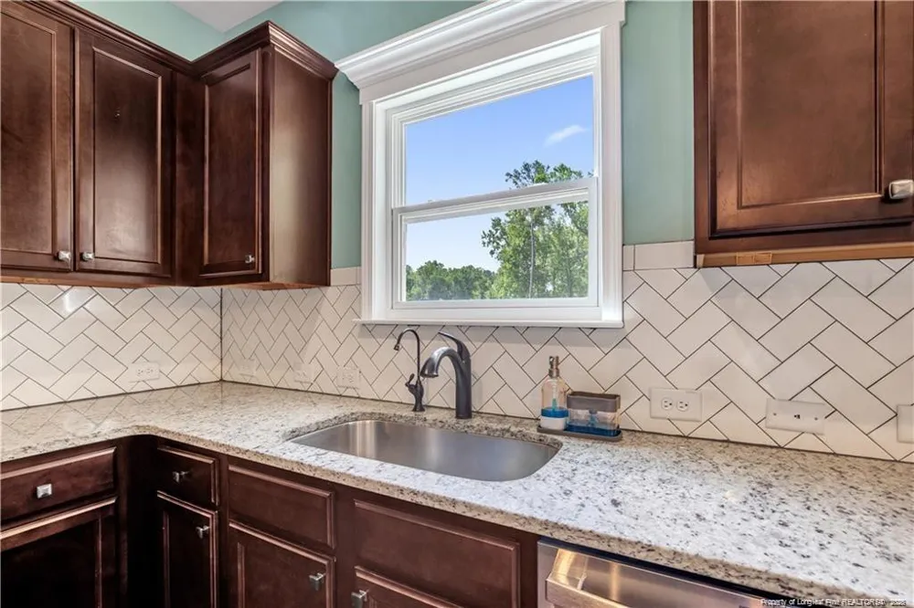 6132 Shannon Woods Way Hope Mills, NC 28348