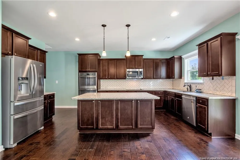 6132 Shannon Woods Way Hope Mills, NC 28348
