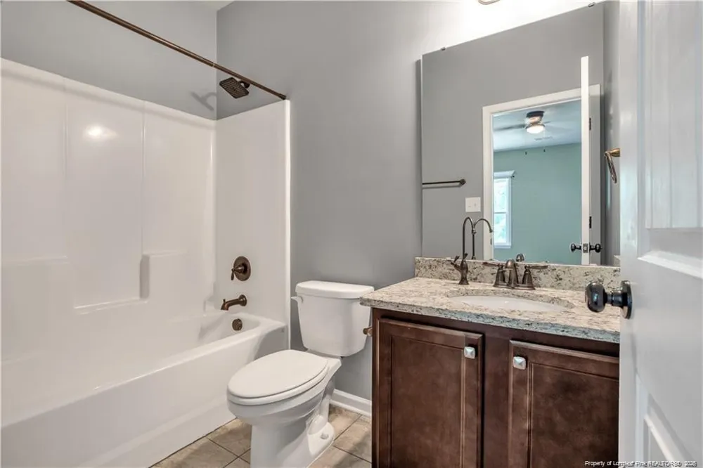 6132 Shannon Woods Way Hope Mills, NC 28348