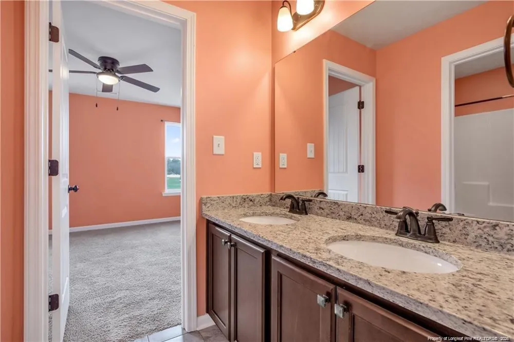 6132 Shannon Woods Way Hope Mills, NC 28348