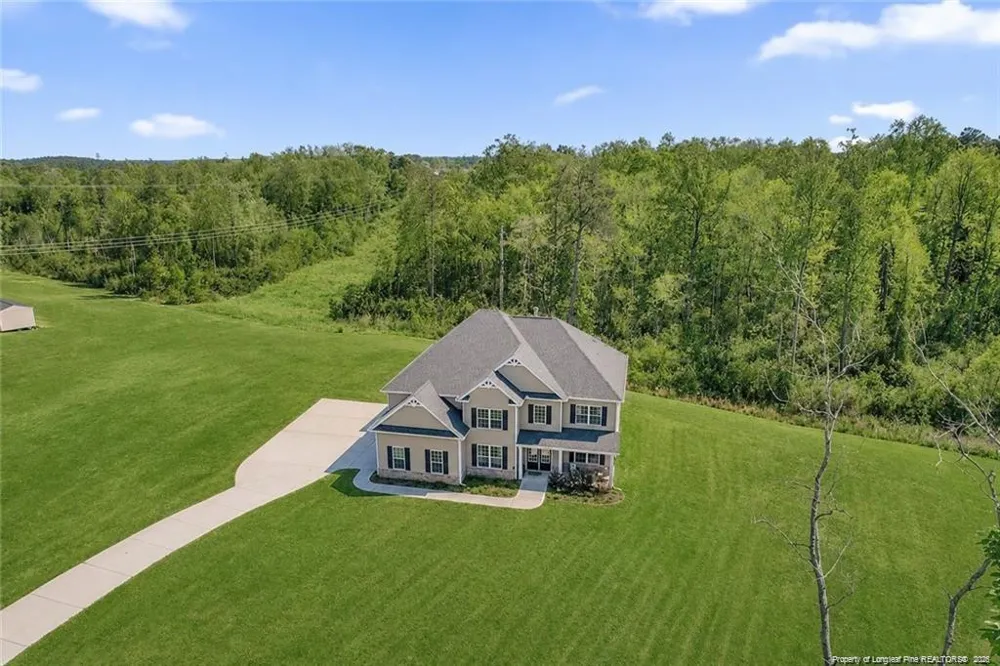6132 Shannon Woods Way Hope Mills, NC 28348