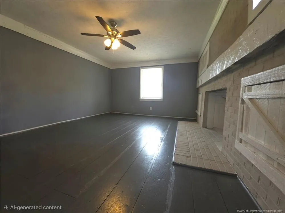 823 E Donaldson Avenue Raeford, NC 28376