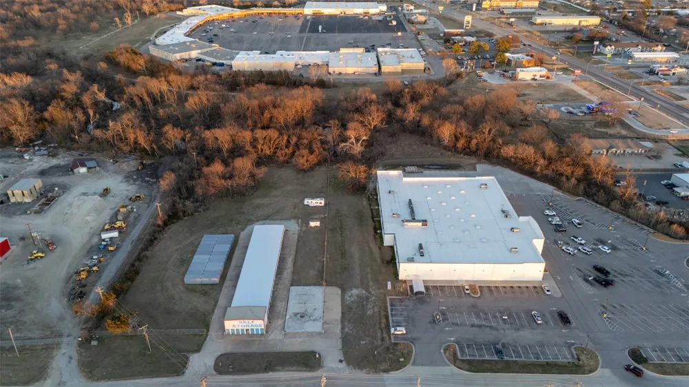 1200 Lonnie Abbott Boulevard Ada, OK 74820