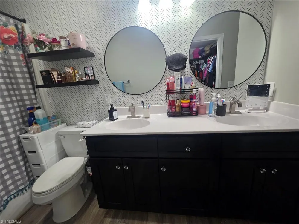 226 CRACKLIN DRIVE Asheboro, NC 27203