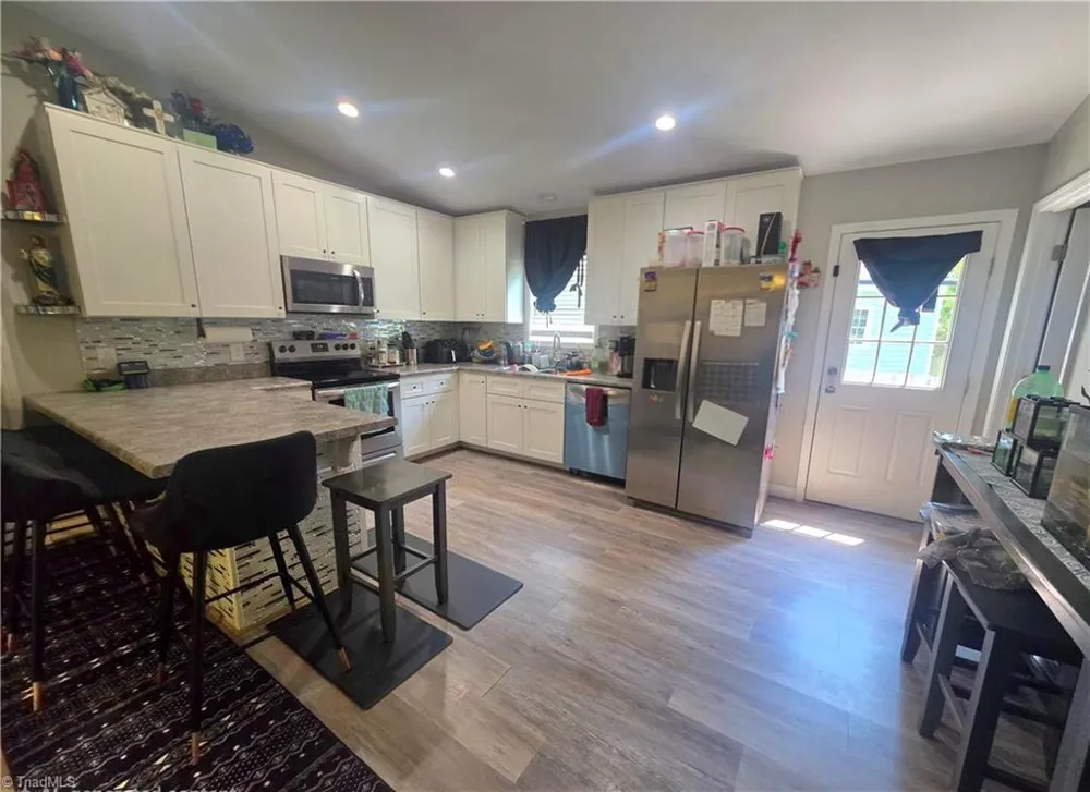 226 CRACKLIN DRIVE Asheboro, NC 27203