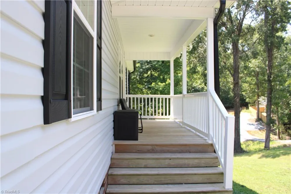 226 CRACKLIN DRIVE Asheboro, NC 27203